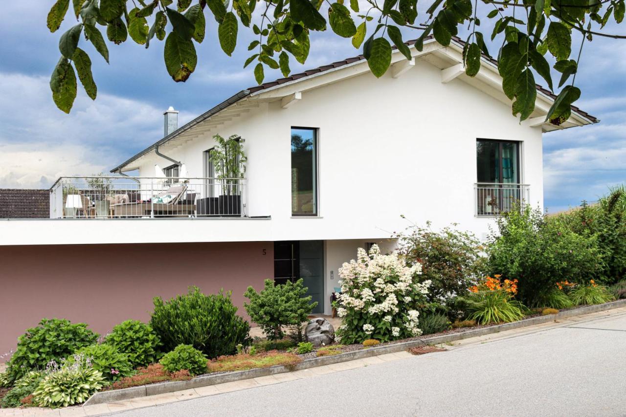 Moderne Ferienwohnung Naehe Bad Griesbach, Haarbach Exteriér fotografie