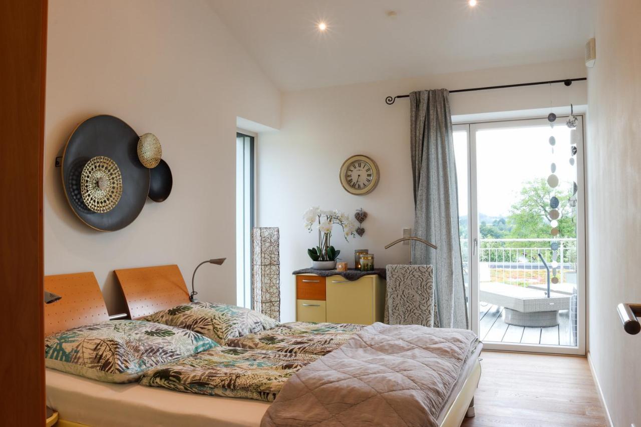 Moderne Ferienwohnung Naehe Bad Griesbach, Haarbach Exteriér fotografie